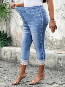 SHEIN Clasi Leggings de efecto de mezclilla con encaje en contraste para mujer de tallas grandes
