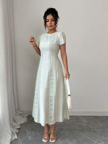 Chiquease 蕾丝拼布度假圆领短袖连衣裙，白色连衣裙