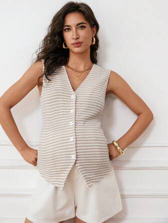 MaterniWear 孕妇条纹单排扣V领休闲背心