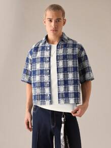 Manfinity VCAY Men's Woven Fashion Casual Loose Plaid Short Sleeve Blue Shirt