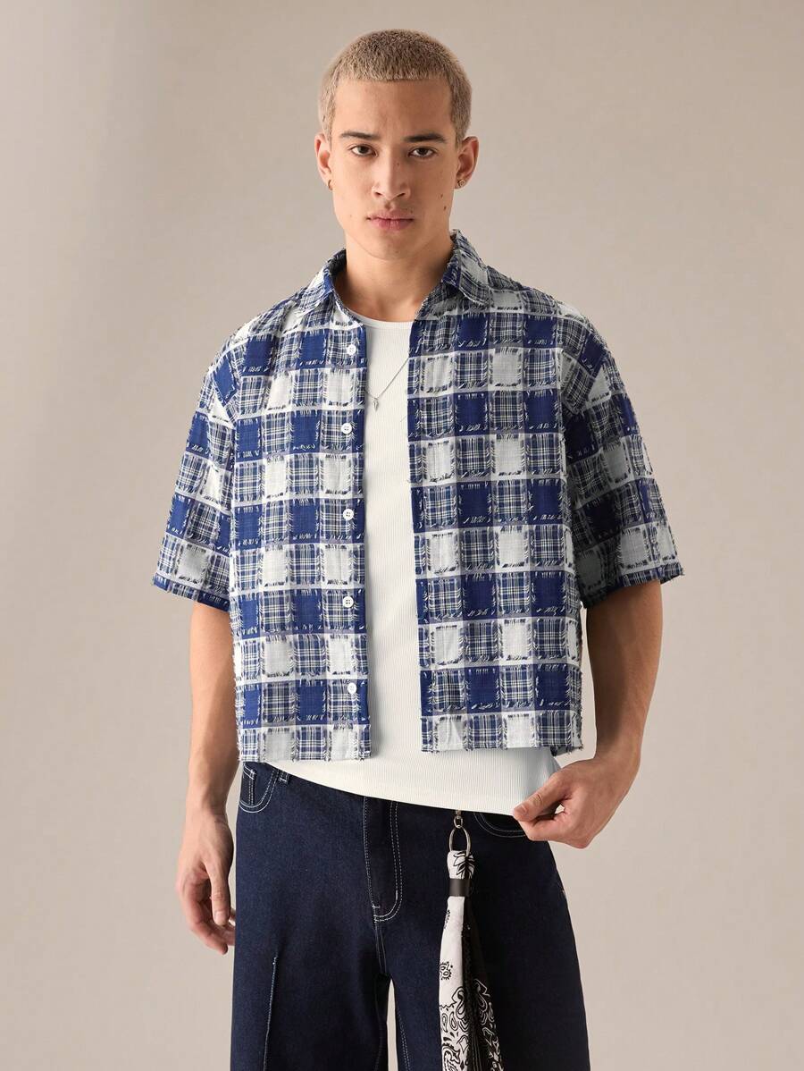 Manfinity VCAY Men's Woven Fashion Casual Loose Plaid Short Sleeve Blue Shirt