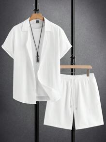Manfinity RelaxMax Conjunto de camisa de manga corta de unicolor y pantalones cortos con cordón para hombres