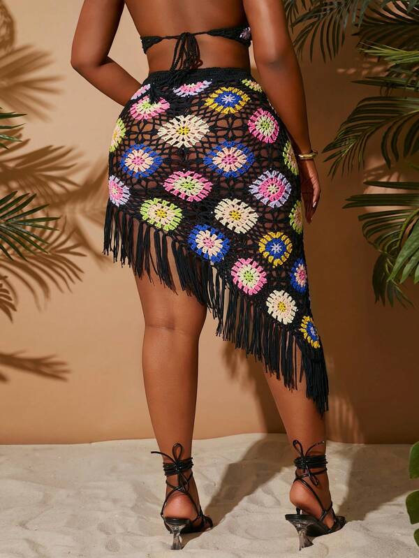 SHEIN SXY Große Größen-Damenrock aus geripptem Strickstoff mit Blumenmuster, Cut-Outs, Quasten-Saum und Gürtel, geeignet für den Urlaub