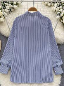 SHEIN LUNE 女式不对称条纹长袖纽扣衬衫，夏季时尚 - 淺藍色 - 查看 2