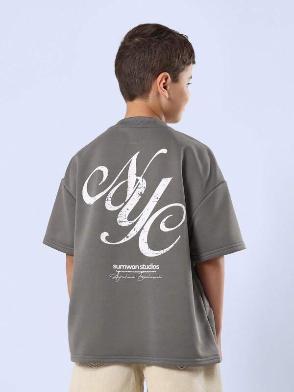 SUMWON Youth Oversized T-Shirt Signature Monogram Street Style Casual Urban Fashion Athletic Comfort Tee