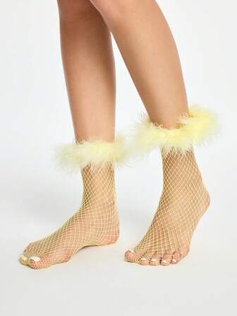 Kawaii 1 par de medias de red y encaje hasta la pantorrilla con plumas amarillas, estilo gótico y de rock