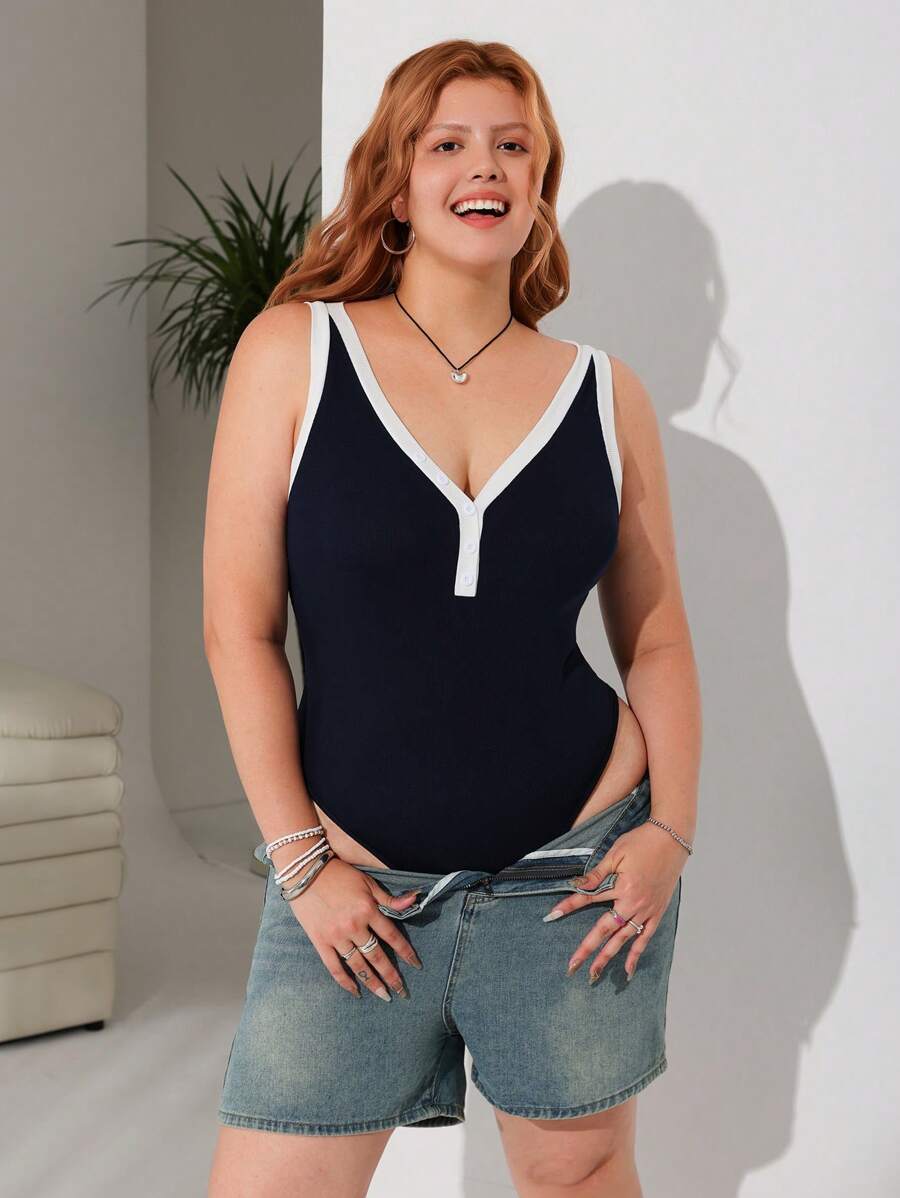 SHEIN EZwear Retro Contrast Color Knitted Plus Size Bodysuit - Navy Blue - View 1