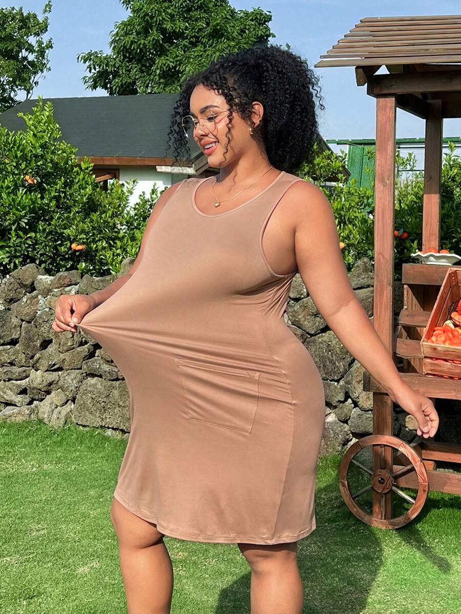 SHEIN EZwear Plus Size Women Casual Round Neck Dual Pocket Tank Dress - Multicolor - View 1