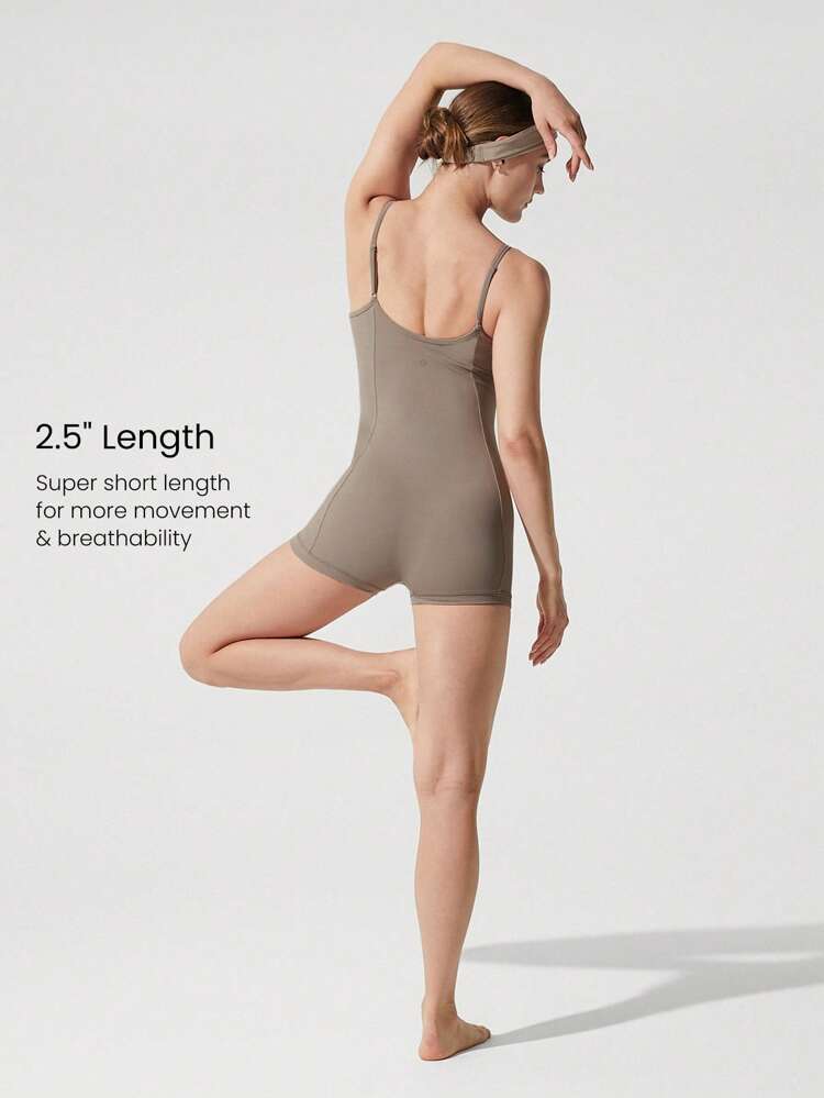 Mono/Mamelucos ajustable básico pero audaz de 2.5'' FeatherFit™, sin deslizamiento, apto para yoga de bajo impacto, diario, con copas desmontables, para primavera y verano