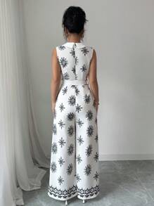Elenzga Mono de mujer con cuello en V, cintura envolvente y estampado de paisley de color blanco y contraste - Blanco - Ver 2