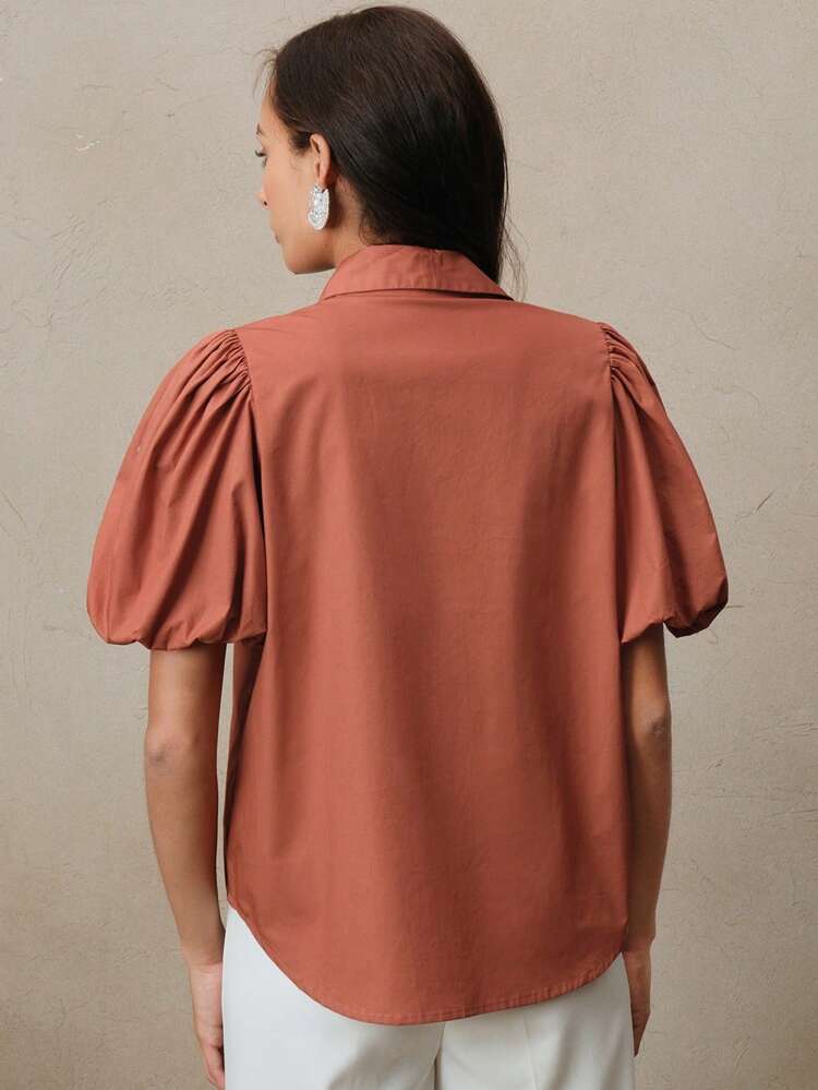 Blusa elegante e moderna da donna con maniche a palloncino, decorata con cristalli, manica corta, adatta per primavera/estate, eventi e laureati
