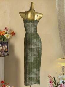 SHEIN EZwear 休闲简约绿色扎染效果复古图案全长紧身吊带裙，适合夏季 - 綠色 - 查看 5