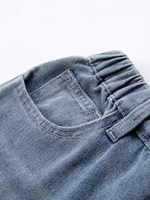 Teen Girl Distressed Floral Print Mid-Waist Blue Washed Straight Leg Jeans, Fashionable & Cute Clothes For Teens Teen Girls Jeans Cute Jeans Jeans Cute Teenager Clothes For Girls Teen Girls Jeans Cute Baggy Jeans - Light Wash - View 7