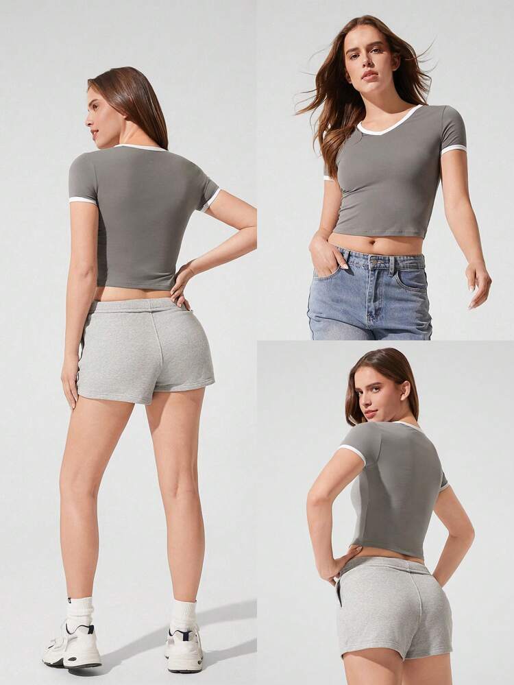 Polo corto de algodón pima de cuello en V con bloque de color y bajo elástico, suave y elástico, apto para gimnasio, yoga, pilates, barra, uso diario casual y relajación