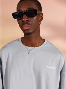 SUMWON 经典摩纳哥图案印花宽松版型 T 恤夏季休闲街头运动休闲宽松剪裁短袖 T 恤海滩俱乐部度假日常必备系列 - 霧霾藍 - 查看 4