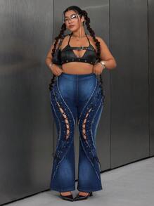 SHEIN EZwear Plus Size Denim Street Style Metal Chain Strap Hollow-Out Detail Jeans - Dark Wash - View 3