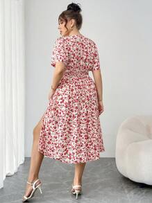 SHEIN Clasi Plus Size Women's Summer Vacation Ditsy Floral V-Neck Ruched High Slit Maxi Dress  Graduation Dress Wedding Guest Dress Women Vacation Outfits Woman  Sundress Festival Birthday Dresses For Women