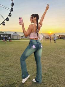 SHEIN PETITE 女式蝴蝶结口袋设计喇叭下摆休闲百搭牛仔裤 - 深色水洗藍 - 查看 2