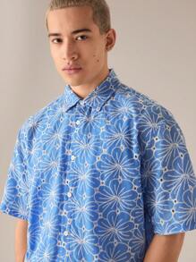 Manfinity VCAY Men's Woven Casual Loose Fit Short Sleeve Blue Shirt, Daily & Young Style - Baby Blue - View 6