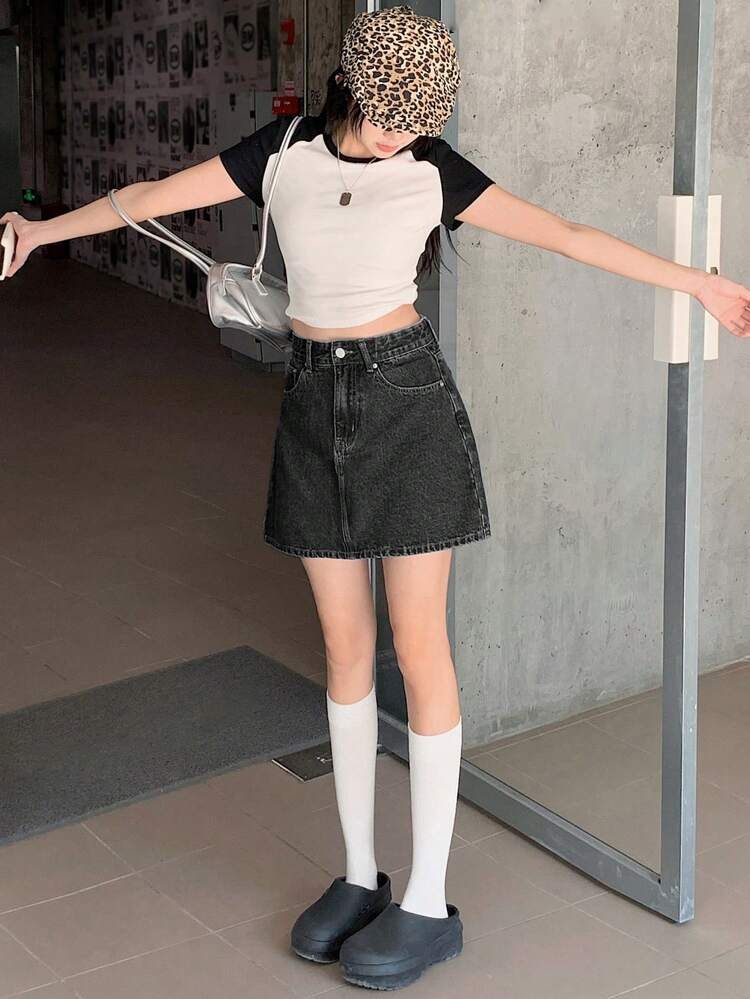 Women's Solid Color Casual Denim Skirt With Pockets Jeans Skirt