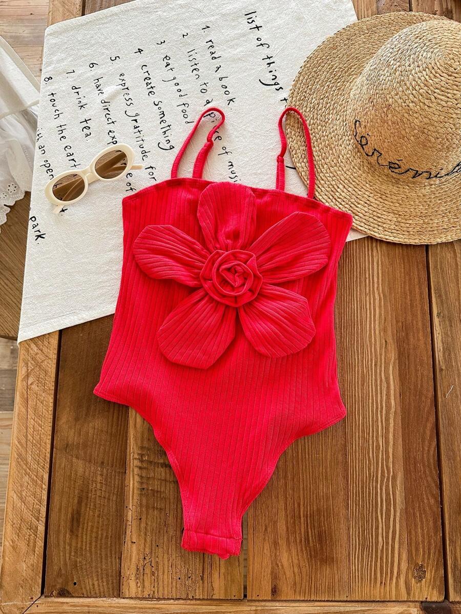 Tween-Mädchen Jumpsuit mit minimalistischem, rundem Ausschnitt, ärmelos und 3D Blumen Dekor - Rot - Übersicht 1