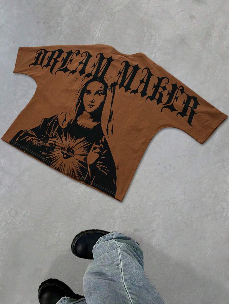 Manfinity EMRG Men's Letter & Virgin Mary Graphic Round Neck Short Sleeve Casual T-Shirt - Brown - View 1