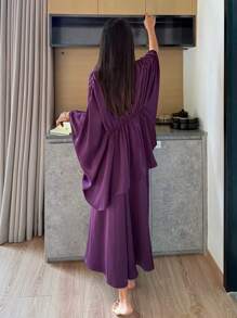 DAZY 女士缎面褶皱设计宽松上衣和长裙家居服，简约魅力睡衣 - 紫色 - 查看 2