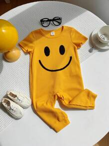 SHEIN Newborn Baby Boy Unisex Comfortable Casual Cute 3D Embroidered Face Pattern Yellow Short Sleeve Jumpsuit, Suitable For Indoor, Outdoor, Daily, Sports, Play, Party, Photo Shoot, Holiday, Spring/Summer - Yellow - View 5