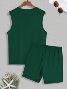 Manfinity RSRT Set de 2 piezas con camiseta de tirantes y shorts con estampado de palmeras para hombre, ideal para el verano - Verde Oscuro - Ver 2