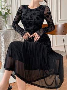 DAZY 女士植物与碎花印花植绒网眼美人鱼长裙、修身度假中长裙、春秋长袖连衣裙 - 黑色 - 查看 10