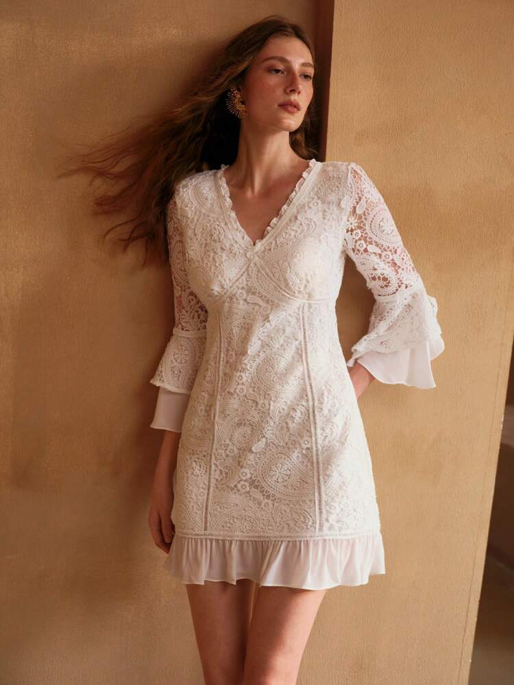 CONTRAST LACE RUFFLE HEM DRESS