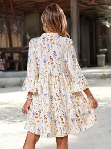 EMERY ROSE Váy mini tay loe cổ chữ V hở sâu họa tiết hoa dành cho nữ, trang phục đi nghỉ - trắng - Xem 2