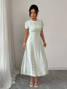 Chiquease 蕾丝拼布度假圆领短袖连衣裙，白色连衣裙