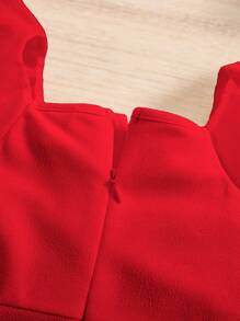 Pelele de verano de niña bebé con volantes de organza roja dividida