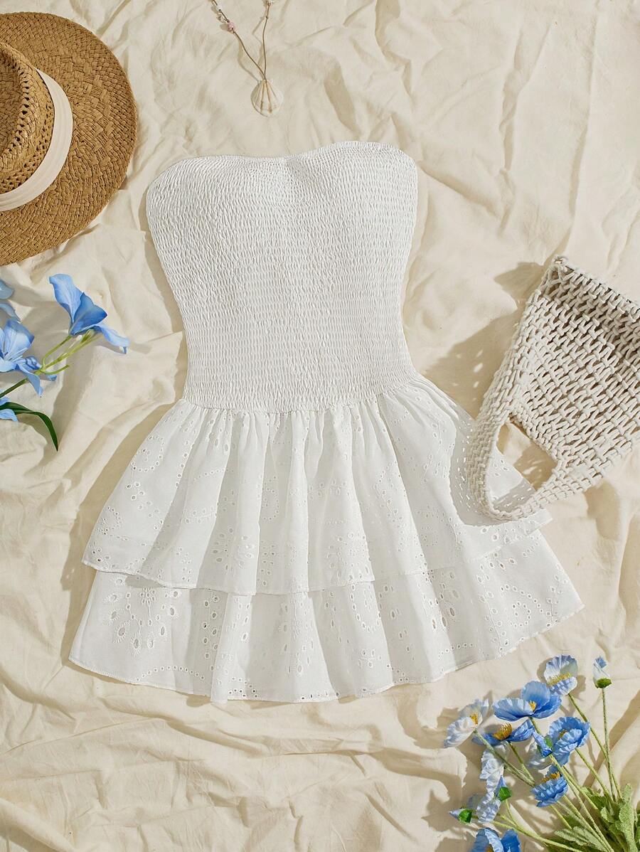 SHEIN Unity Vestido elegante de estilo de vacaciones en azul marino con pliegues, sin tirantes, cintura sexy, calado, bordado y volantes en el bajo - Blanco - Ver 1