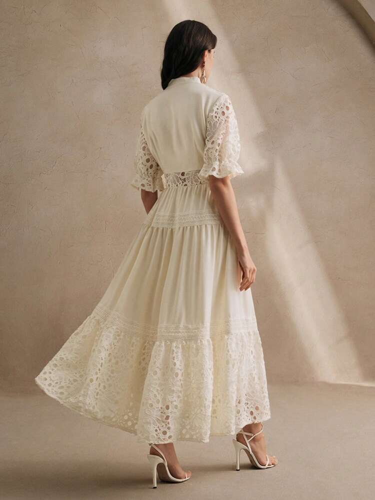 New Luxury Hollow Lace Panel Splice Waist Fitted Dress