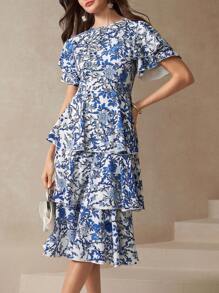 Amorya Kleid mit Schmetterlingärmeln und Blume Muster