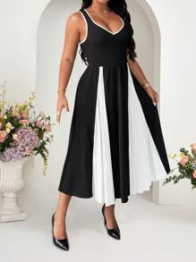 Elenzga Plus Size Women Contrast Color Pleated Sleeveless Dress