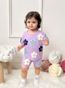 SHEIN 2pcs/Set Baby Girl Floral Print Round Neck Short Sleeve T-Shirt And Shorts Set - Mauve Purple - View 4