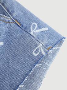 SHEIN Girlism Wiosenne i letnie, luźne, jeansowe szorty dla nastolatek z niskim stanem i kokardką, z nadrukiem i surowym brzegiem, modne stylizacje na wiosnę i lato, plażowe, na wakacje, na koncerty, na festiwale, na imprezy rave, na letni brunch, na ukończenie szkoły.