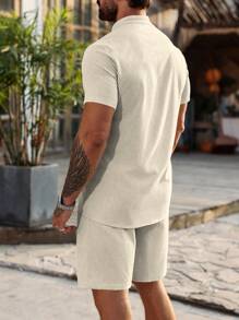 Manfinity Homme 男士纯色简约休闲短袖衬衫和短裤套装 - 米色 - 查看 3