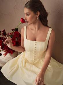 Savoree 女士新款无袖喇叭下摆优雅夏季度假连衣裙 - 杏色 - 查看 1