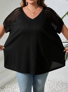SHEIN CURVE+ 大码撞色蕾丝插肩袖 T 恤/大码 T 恤夏季/乡村/海滩度假装/沙滩装/沙滩装