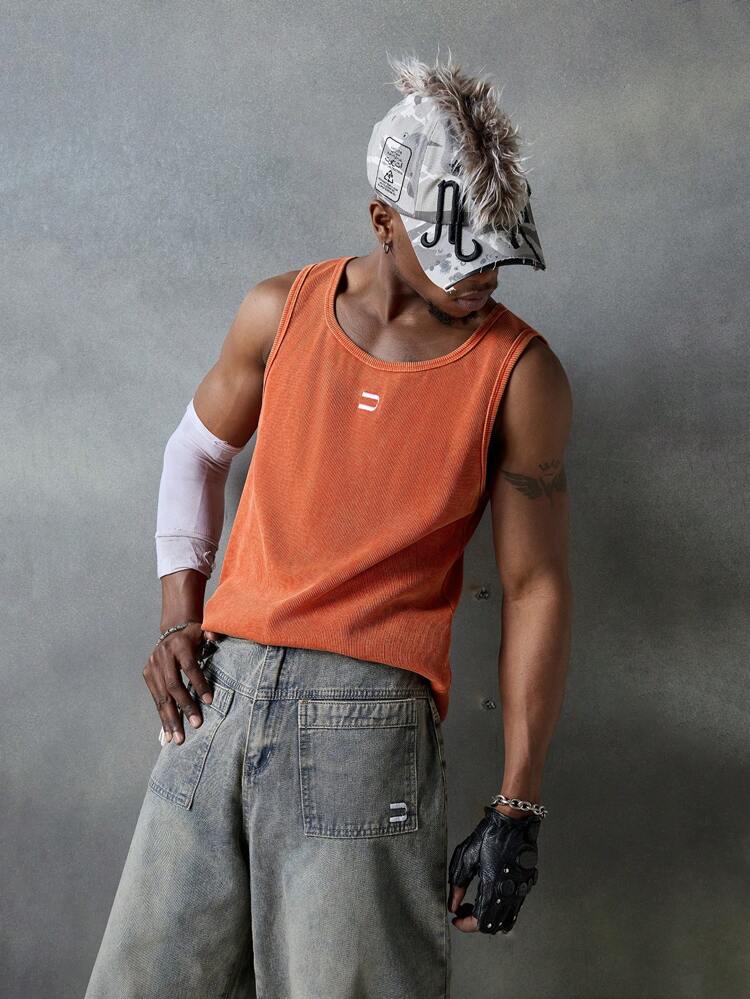Men's Street Fashion Sleeveless Round Neck Embroidered Knit Tank Top, Suitable For Summer, Streetwear Casual