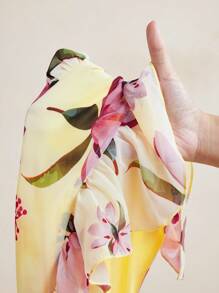 VIOLA AND VESPER Mono corto de verano elegante para mujer con mangas largas de gasa suave con estampado floral y volantes recortados