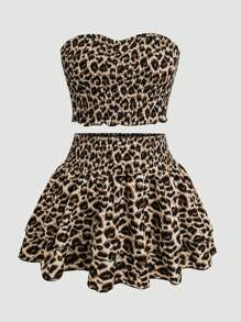 SHEIN CURVE+ Conjunto de 2 piezas sexy y minimalista de top tubo y minifalda de estampado de leopardo en talla grande