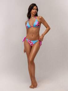 Forever 21 Spring & Summer Outfit Women Valentine's Day/Elegant/Casual/Vintage/Festival Outfits/Easter/Tea Party Outfit/Basic/Rave Outfits Festival/Formal/Western/Cocktail/Spring Clothes/Birthday/Cute/Classy/Going Out/Vacation/2000s Style/Summer Beach Vacation Outfit/Low Waisted/Flower Pattern/Blue/Bikini Set