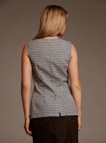 Forever 21 Women's Plaid Print V-Neck Button Front Casual Sleeveless Blouse - Black and White - View 2