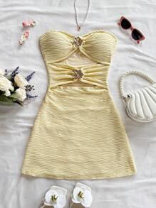 Soleia Vacation Strapless Hollow Out Patchwork Metal Buckle Textured Fabric Bodycon Mini Dress, For Music Festival, Bohemian, Holiday, Dates & Afternoon Tea Vacation Dress,Club Outfits Women Sexy - Yellow - View 3