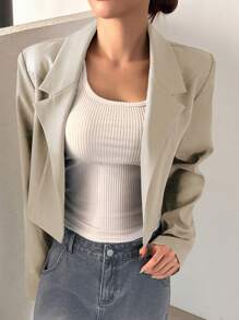 DAZY Áo blazer ngắn tay cổ ve lật màu trơn dành cho nữ, trang phục công sở mùa thu. - Màu be - Xem 4